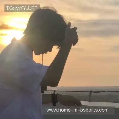 劳真杨